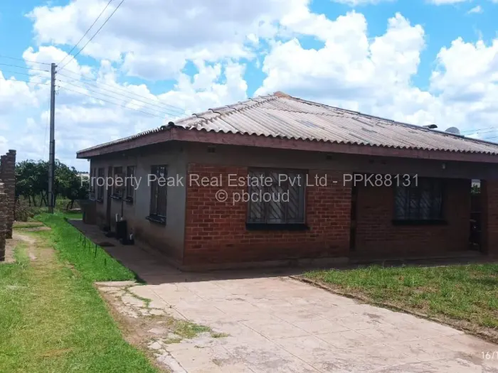 4 Bedroom House for Sale in Crowborough, Harare