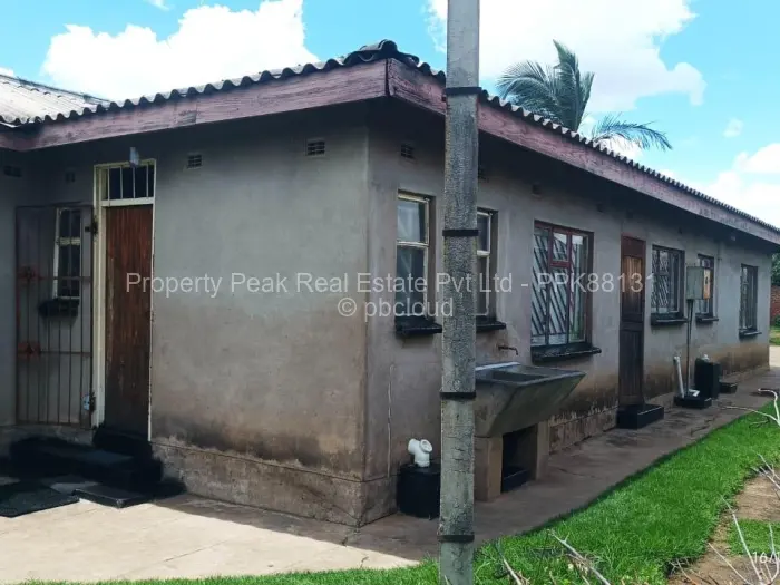 4 Bedroom House for Sale in Crowborough, Harare