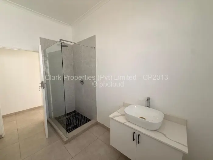 Townhouse/Cluster to Rent in Mount Pleasant, Harare