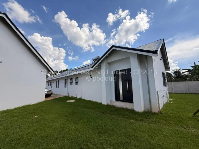 Townhouse/Cluster to Rent in Mount Pleasant, Harare
