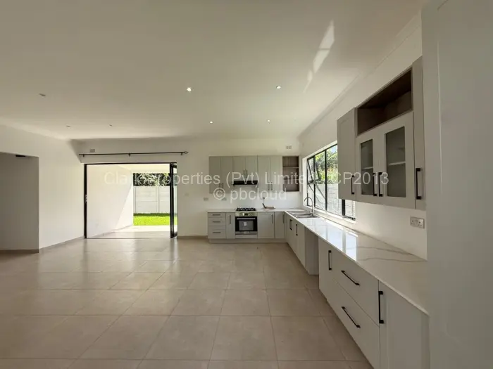 Townhouse/Cluster to Rent in Mount Pleasant, Harare