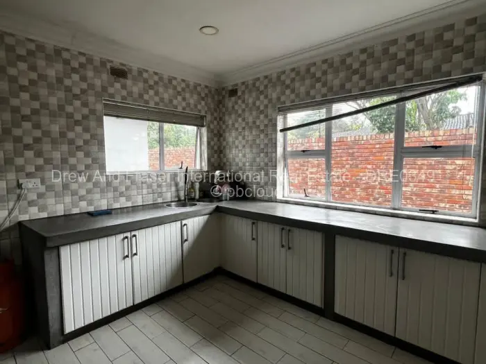 4 Bedroom House for Sale in Westgate, Harare