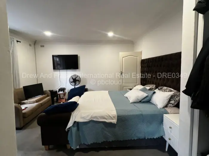 4 Bedroom House for Sale in Westgate, Harare
