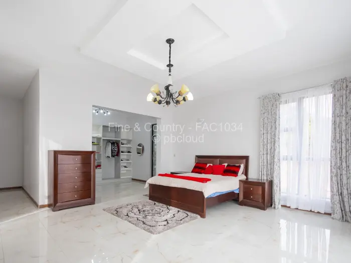 5 Bedroom House for Sale in Umwinsidale, Harare