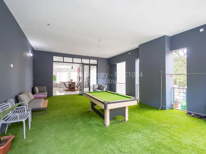 5 Bedroom House for Sale in Umwinsidale, Harare