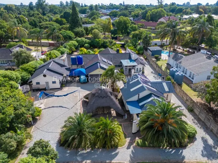 4 Bedroom House for Sale in Bluff Hill, Harare