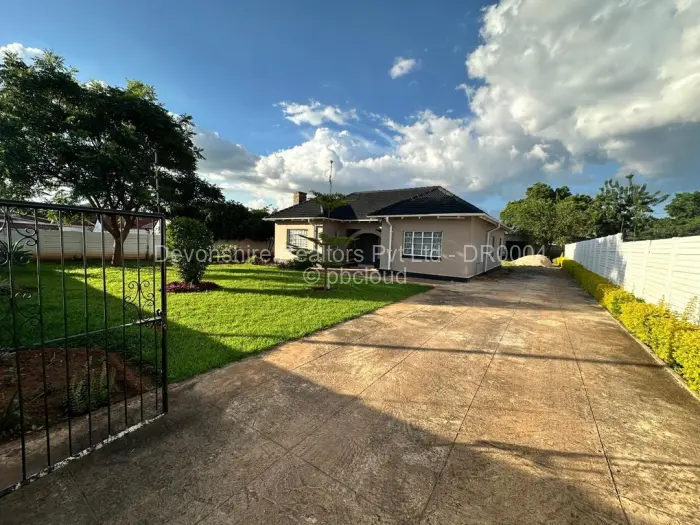 3 Bedroom House to Rent in Eastlea