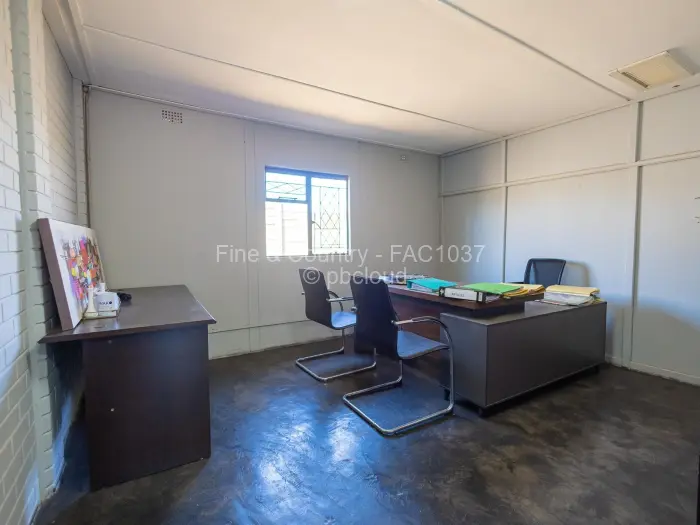 Warehouse/Industrial to Rent in Msasa