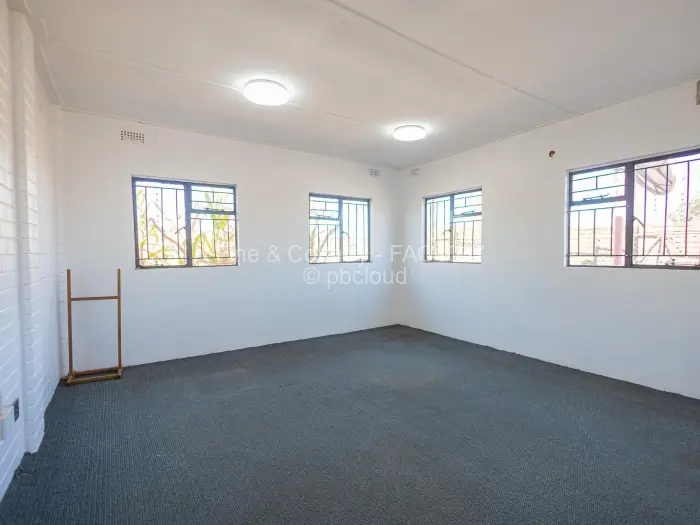Warehouse/Industrial to Rent in Msasa