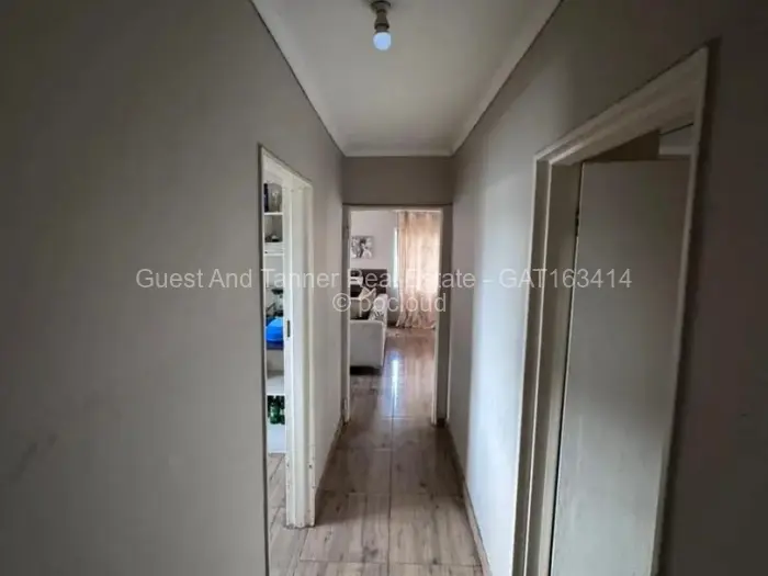 7 Bedroom House for Sale in Waterfalls, Harare