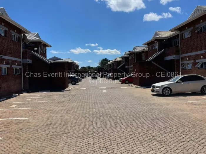Flat/Apartment for Sale in Marlborough, Harare