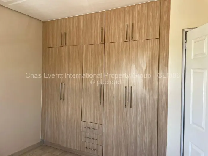 Flat/Apartment for Sale in Marlborough, Harare