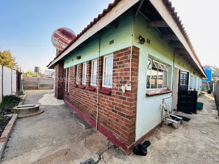 5 Bedroom House for Sale in Tynwald, Harare