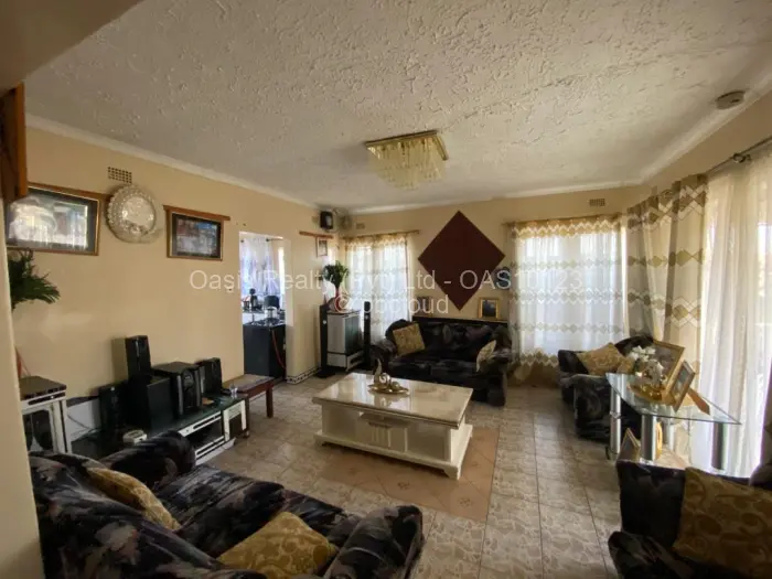5 Bedroom House for Sale in Tynwald, Harare