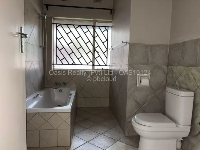 4 Bedroom House for Sale in Borrowdale, Harare