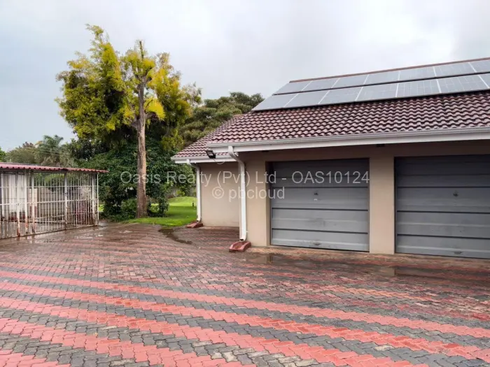 4 Bedroom House for Sale in Borrowdale, Harare