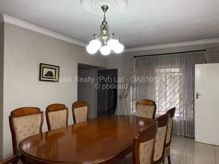 4 Bedroom House for Sale in Borrowdale, Harare