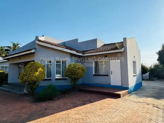 Townhouse/Cluster for Sale in Marlborough, Harare
