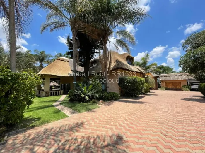 Hospitality/BnB for Sale in Snake Park, Harare