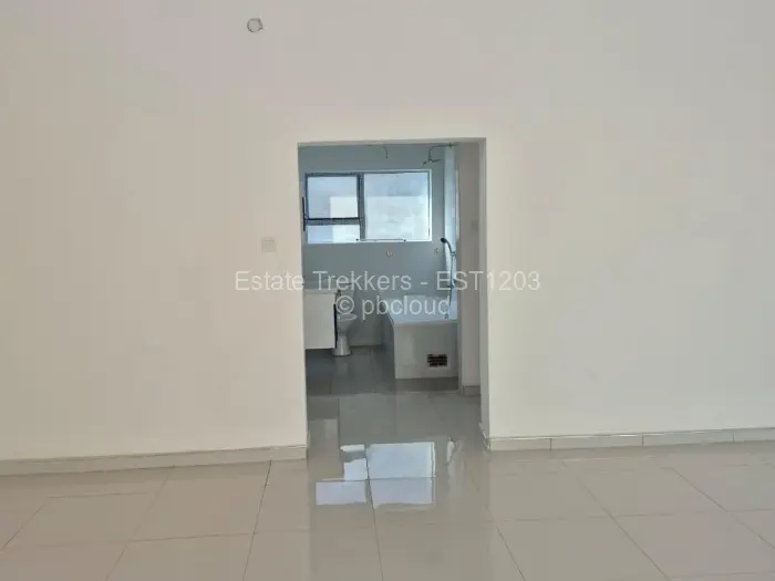Townhouse/Cluster for Sale in Arlington, Harare