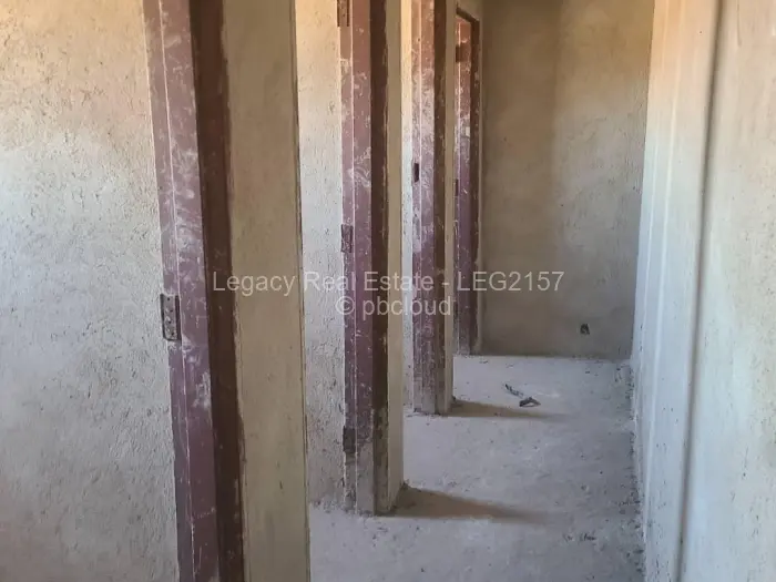 Warehouse/Industrial for Sale in Chitungwiza, Chitungwiza