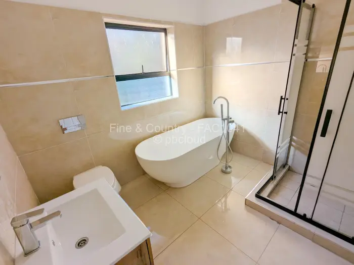 4 Bedroom House to Rent in Greendale