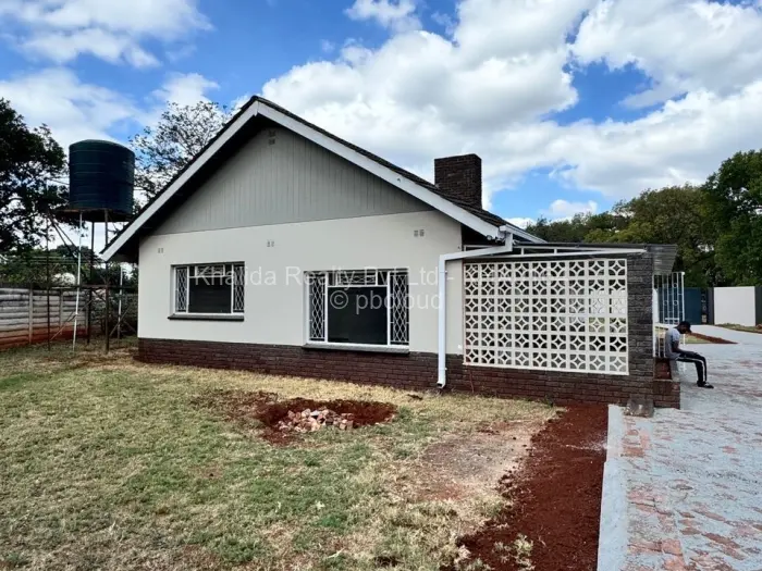 Other Commercial to Rent in Eastlea