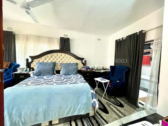 2 Bedroom House for Sale in Highlands, Harare
