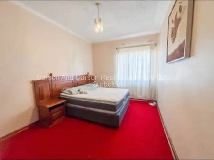7 Bedroom House to Rent in Greystone Park