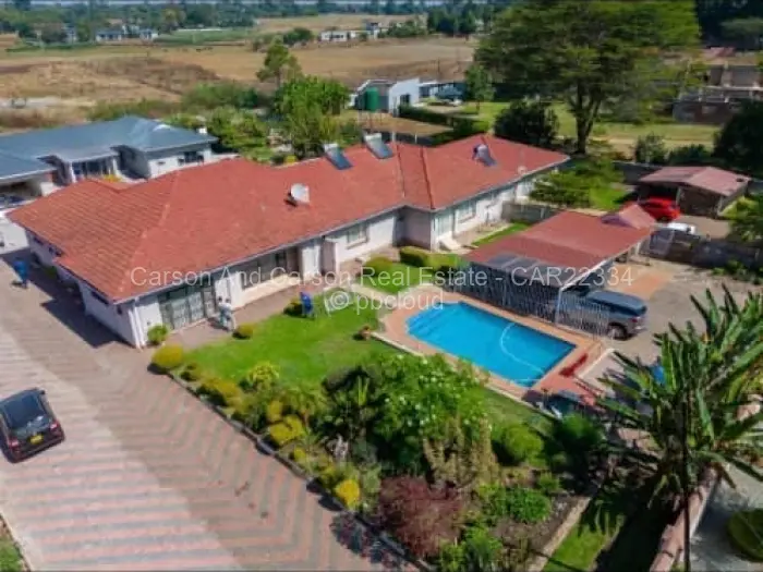 7 Bedroom House to Rent in Greystone Park