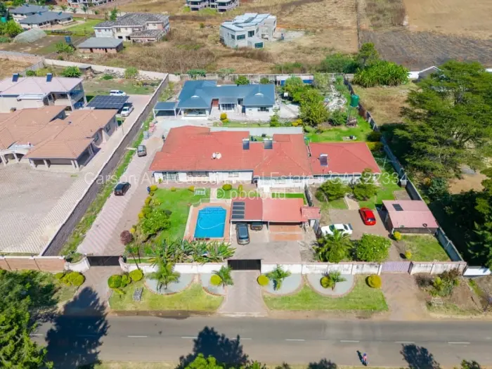 7 Bedroom House to Rent in Greystone Park
