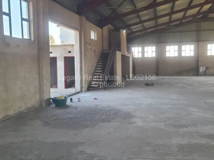 3 Bedroom House to Rent in Mainway Meadows