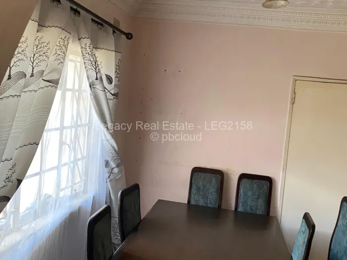 3 Bedroom House to Rent in Mainway Meadows