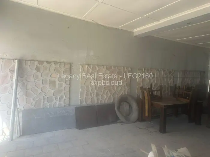 Retail/Shop to Rent in Hatfield