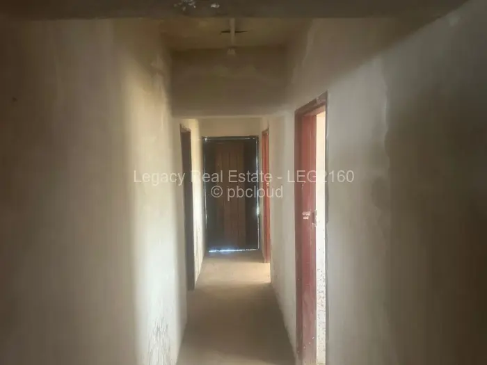 Retail/Shop to Rent in Hatfield