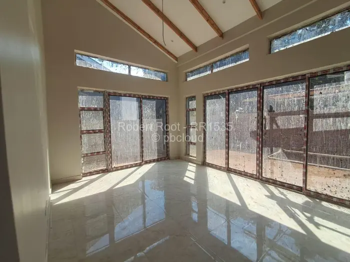 Townhouse/Cluster to Rent in Marlborough