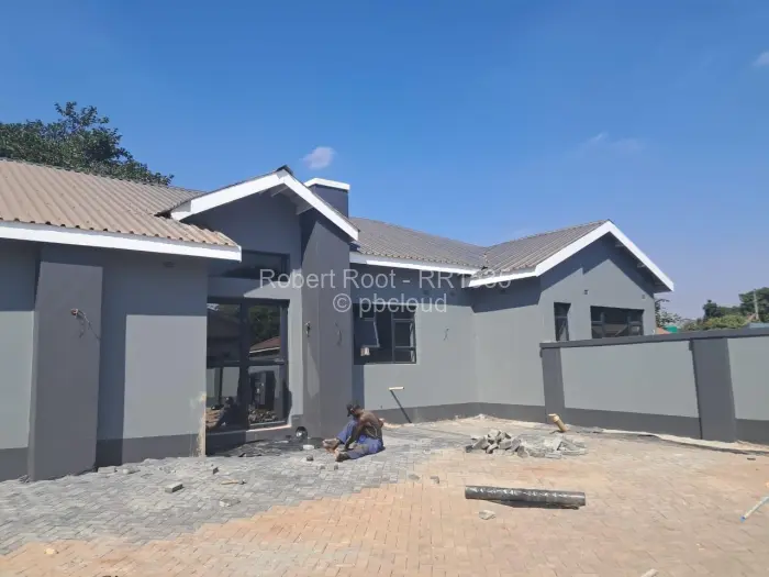 Townhouse/Cluster to Rent in Marlborough