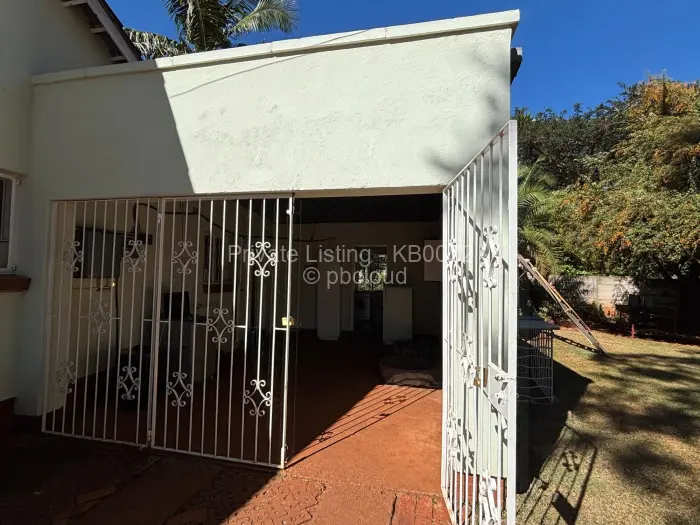 2 Bedroom House for Sale in Mount Pleasant, Harare