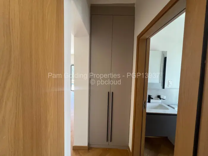Flat/Apartment to Rent in Glen Lorne