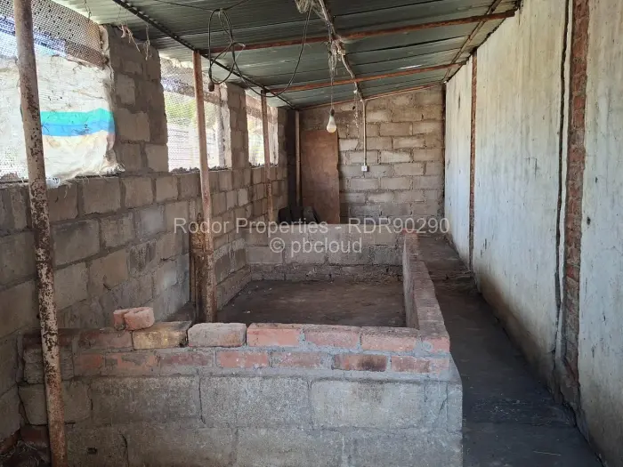 3 Bedroom House for Sale in Killarney, Bulawayo