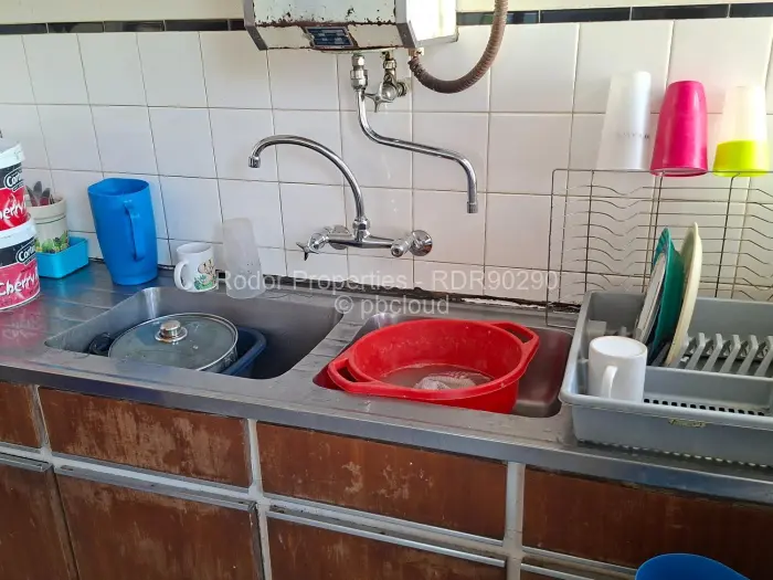 3 Bedroom House for Sale in Killarney, Bulawayo