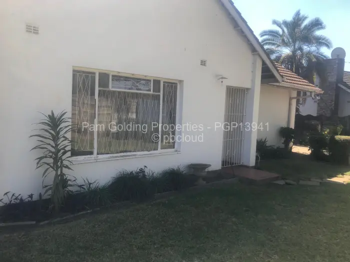 4 Bedroom House to Rent in Ashdown Park