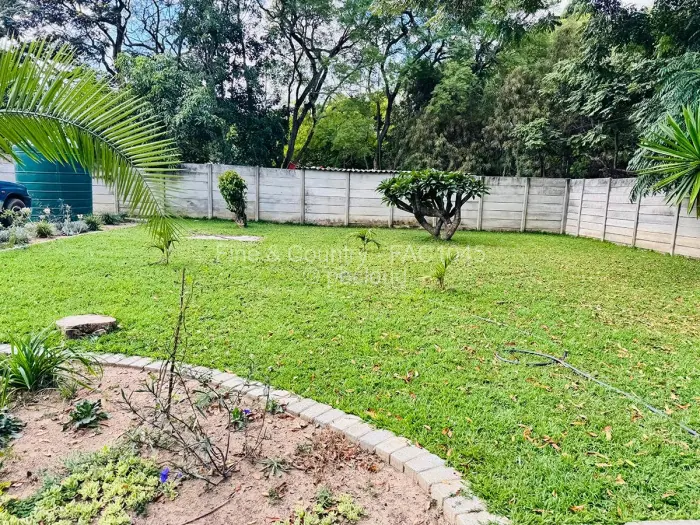 3 Bedroom House to Rent in Greendale