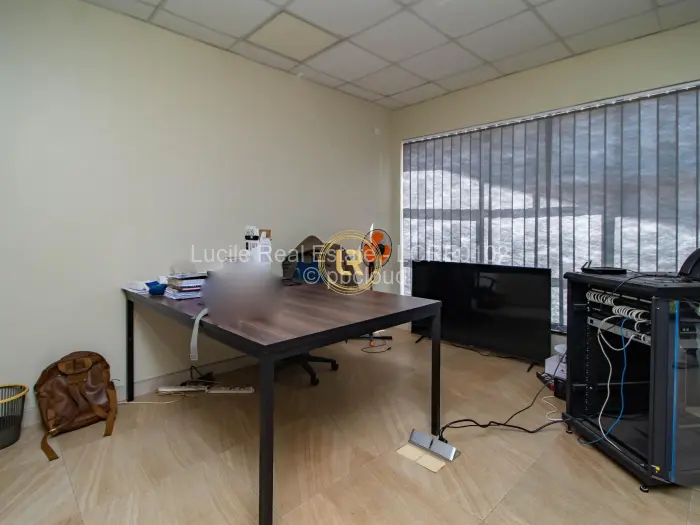 Office to Rent in Avondale