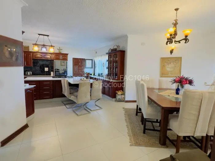 5 Bedroom House for Sale in Helensvale, Harare