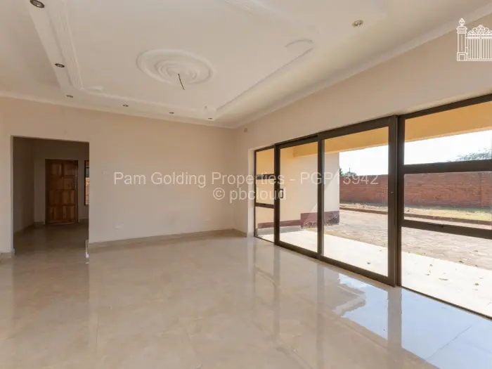 4 Bedroom House for Sale in Westgate, Harare
