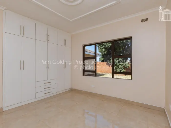 4 Bedroom House for Sale in Westgate, Harare