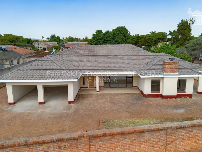 4 Bedroom House for Sale in Westgate, Harare