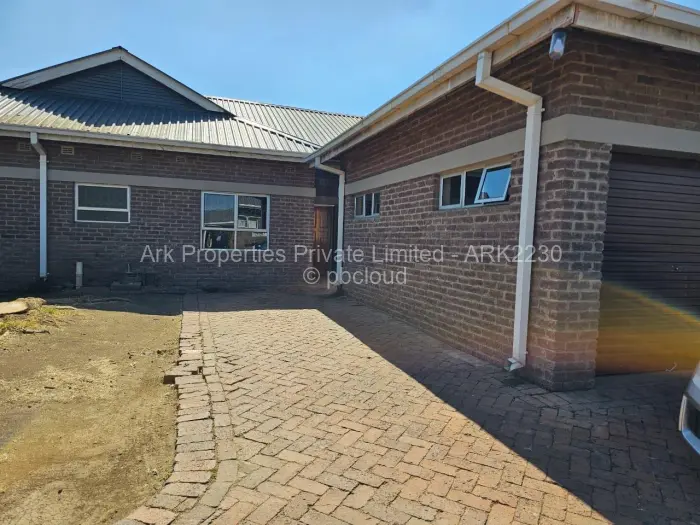 Townhouse/Cluster to Rent in Newlands
