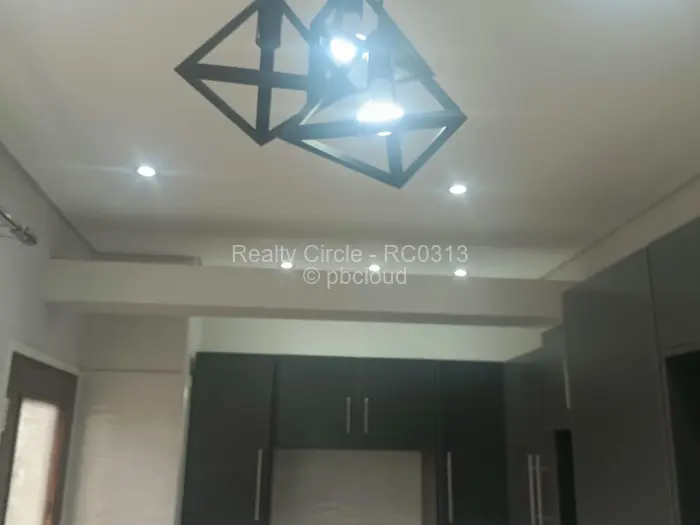 Flat/Apartment to Rent in Avenues
